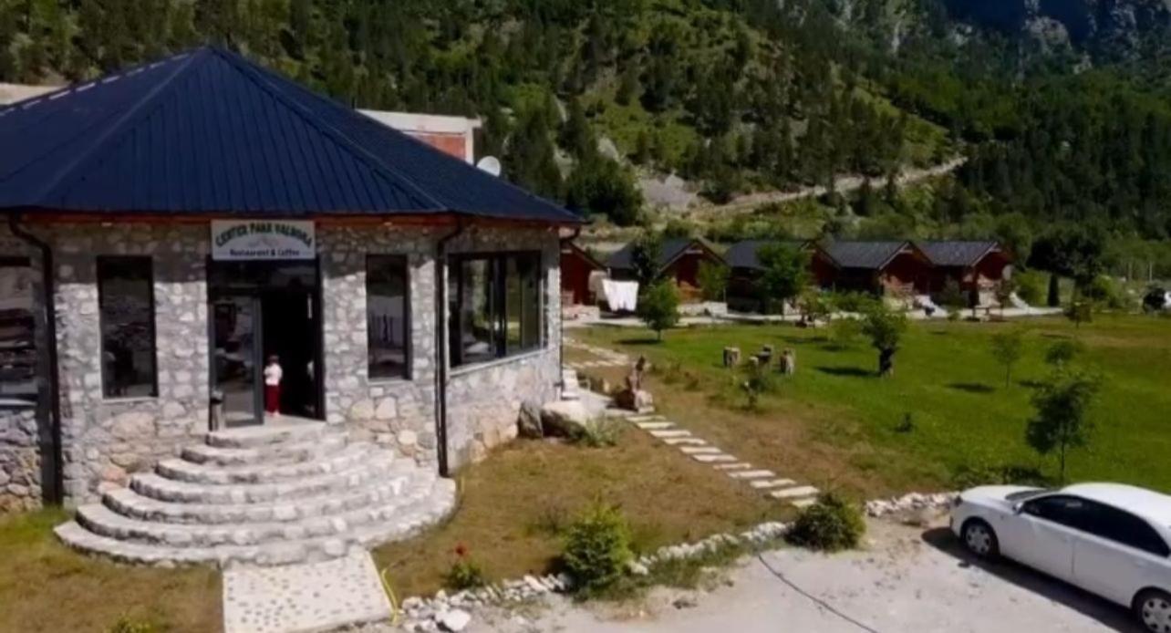 Cntr Park Valbona Villa Buitenkant foto